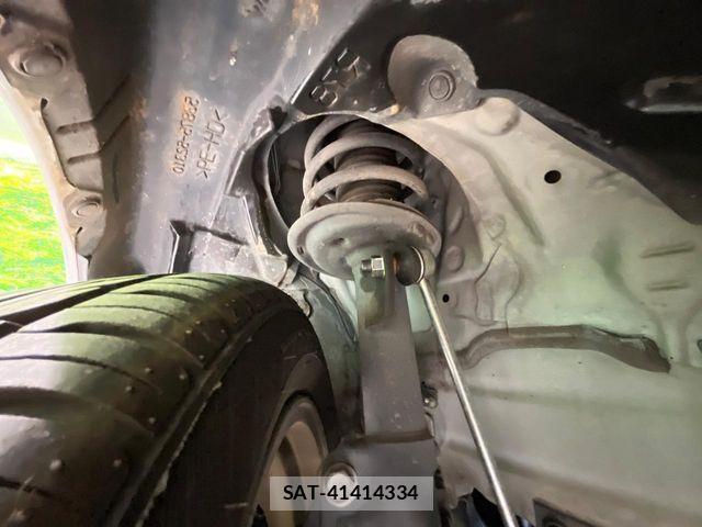 Toyota SIENTA 2015-11 8337850-19