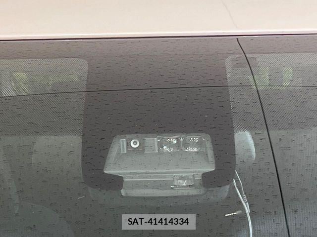 Toyota SIENTA 2015-11 8337850-4