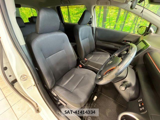 Toyota SIENTA 2015-11 8337850-7