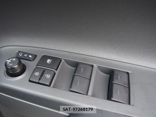 Toyota SIENTA 2026-07 8337840-16