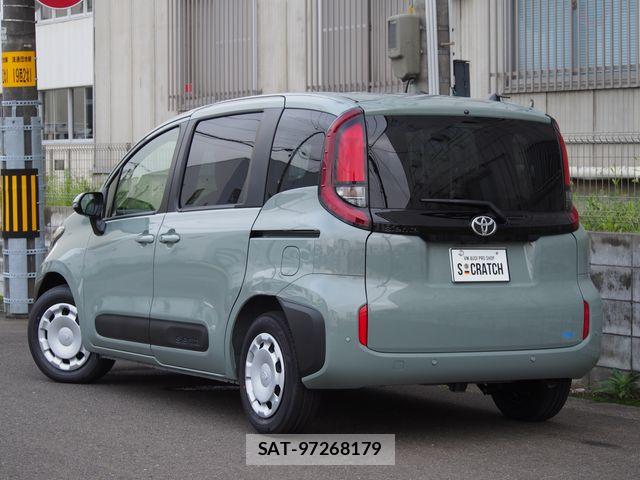 Toyota SIENTA 2026-07 8337840-2