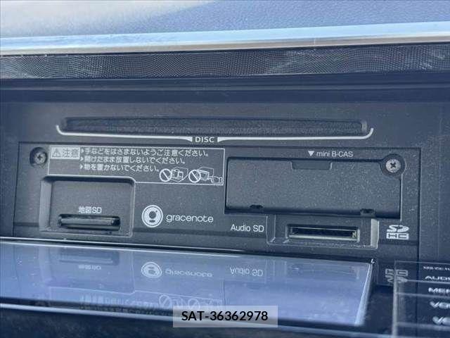 Toyota SIENTA 2015-12 8337859-22