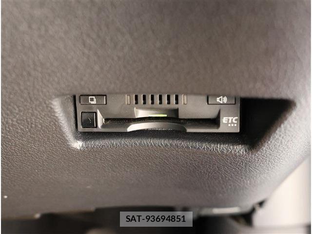 Toyota SIENTA 2020-01 8337846-10