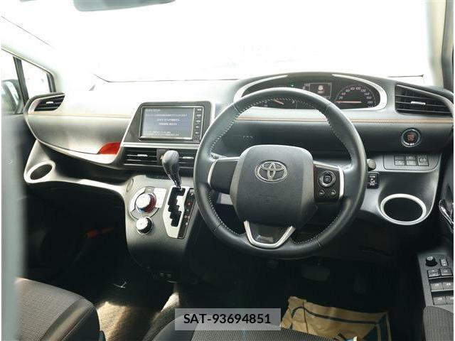 Toyota SIENTA 2020-01 8337846-1