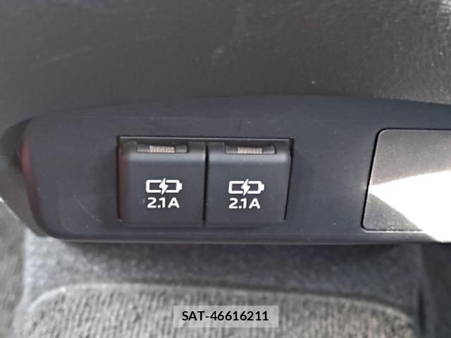 Toyota SIENTA 2019-07 8337851-15