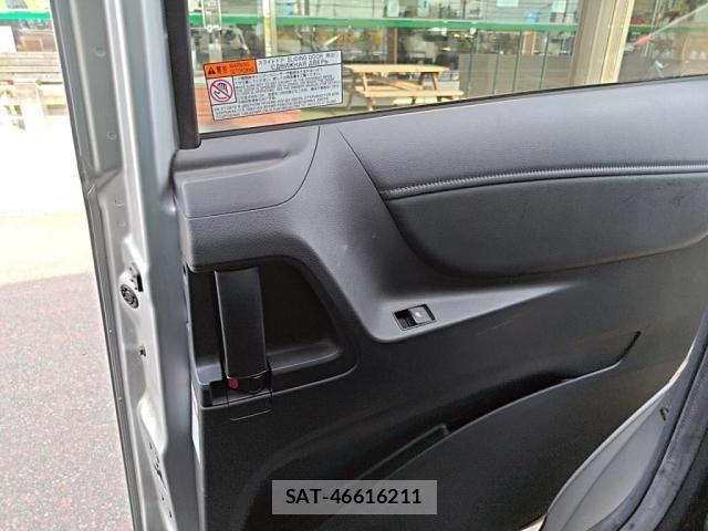 Toyota SIENTA 2019-07 8337851-23