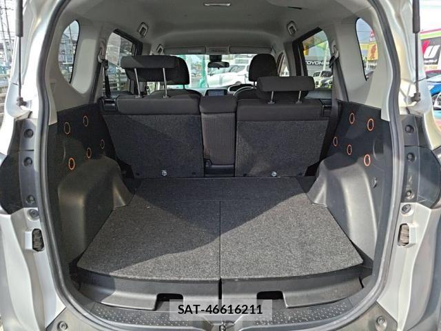Toyota SIENTA 2019-07 8337851-24