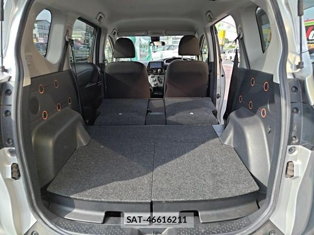 Toyota SIENTA 2019-07 8337851-26