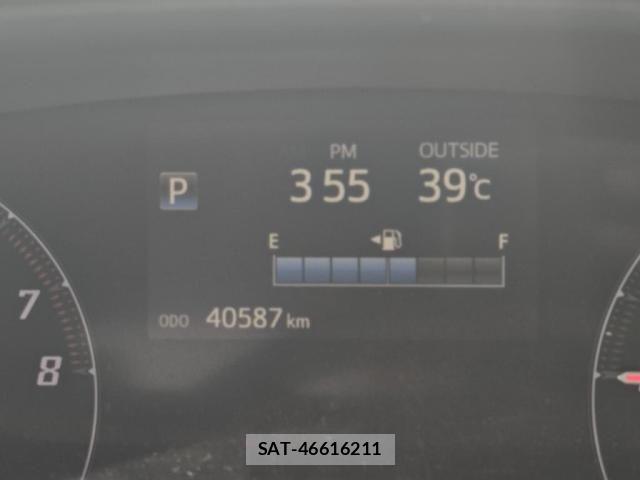 Toyota SIENTA 2019-07 8337851-28