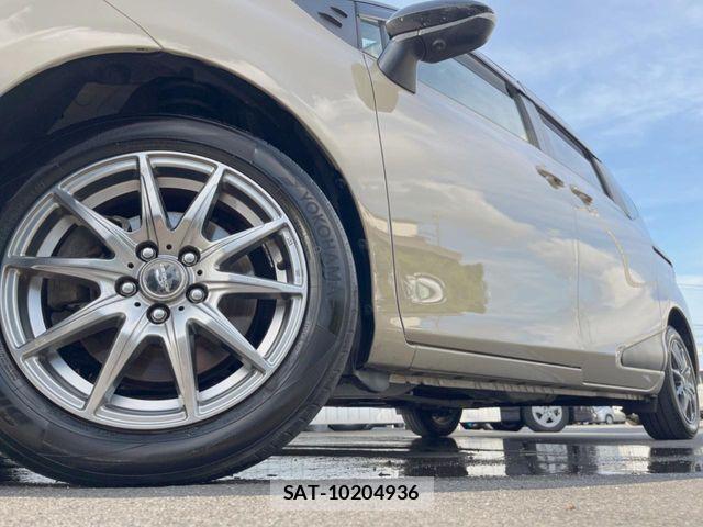 Toyota SIENTA 2019-12 8337854-14