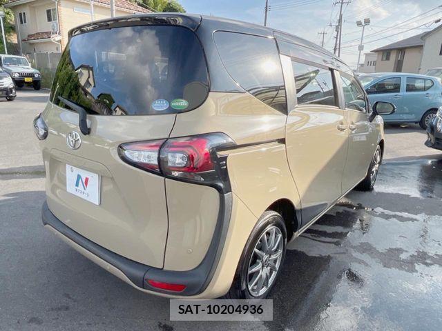 Toyota SIENTA 2019-12 8337854-17