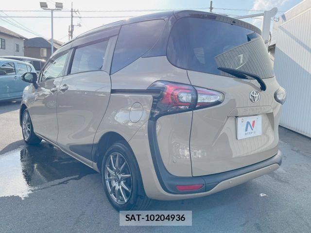 Toyota SIENTA 2019-12 8337854-18