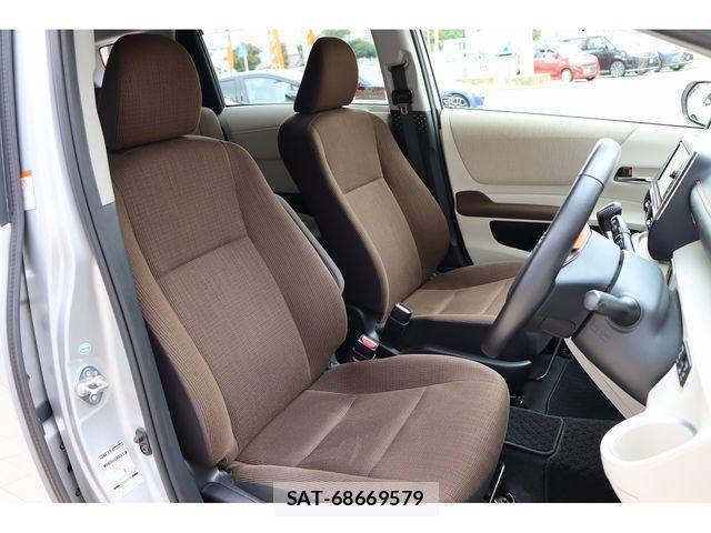 Toyota SIENTA 2015-09 8337852-9