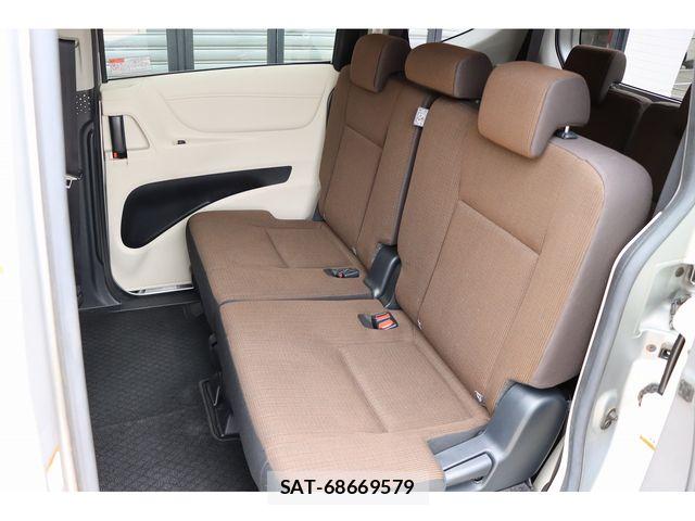Toyota SIENTA 2015-09 8337852-12