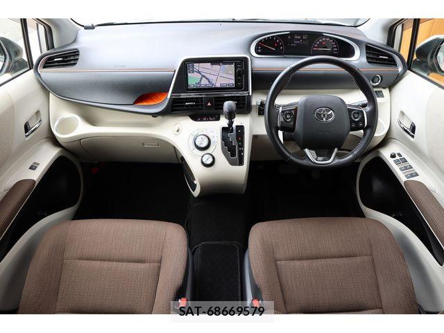 Toyota SIENTA 2015-09 8337852-1