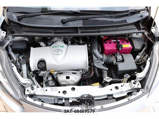 Toyota SIENTA 2015-09 8337852-23