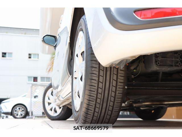 Toyota SIENTA 2015-09 8337852-28