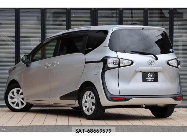 Toyota SIENTA 2015-09 8337852-7