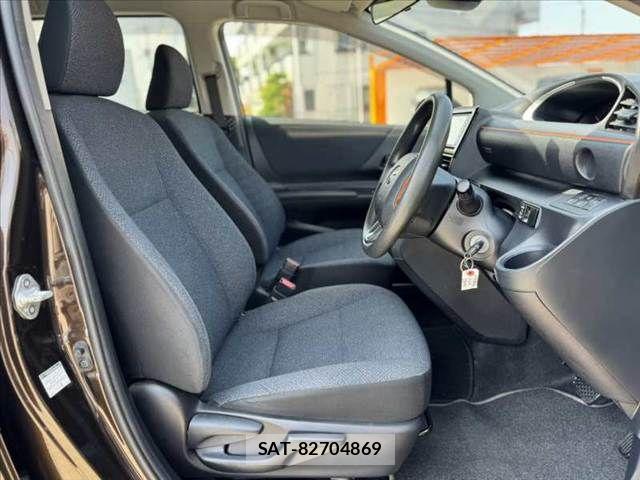 Toyota SIENTA 2017-11 8337857-15