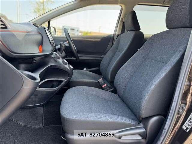 Toyota SIENTA 2017-11 8337857-16