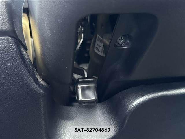 Toyota SIENTA 2017-11 8337857-29