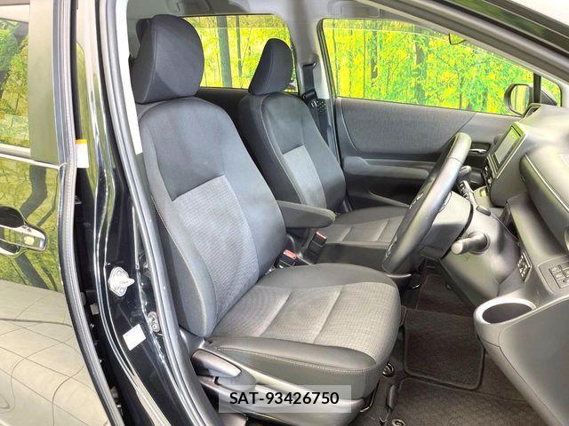 Toyota SIENTA 2021-08 8337841-7