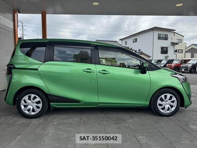 Toyota SIENTA 2016-01 8337860-10