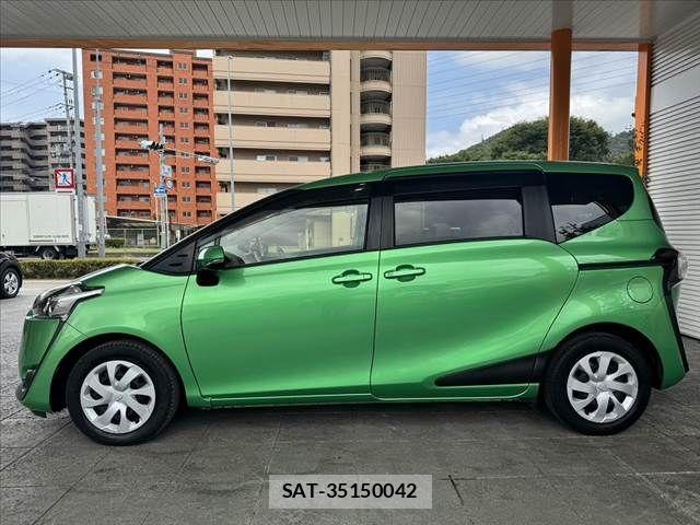 Toyota SIENTA 2016-01 8337860-11