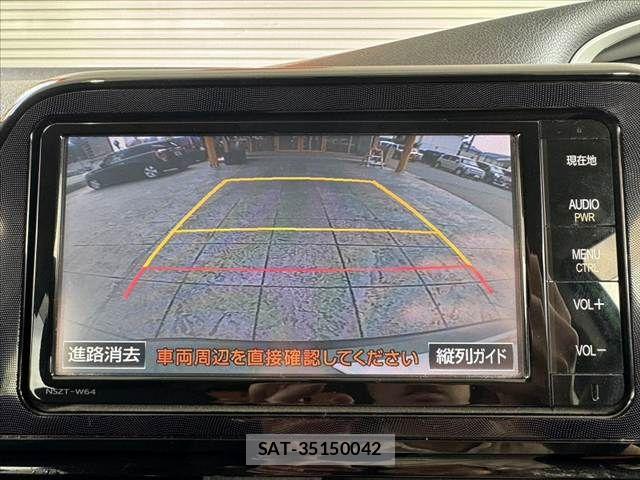 Toyota SIENTA 2016-01 8337860-23