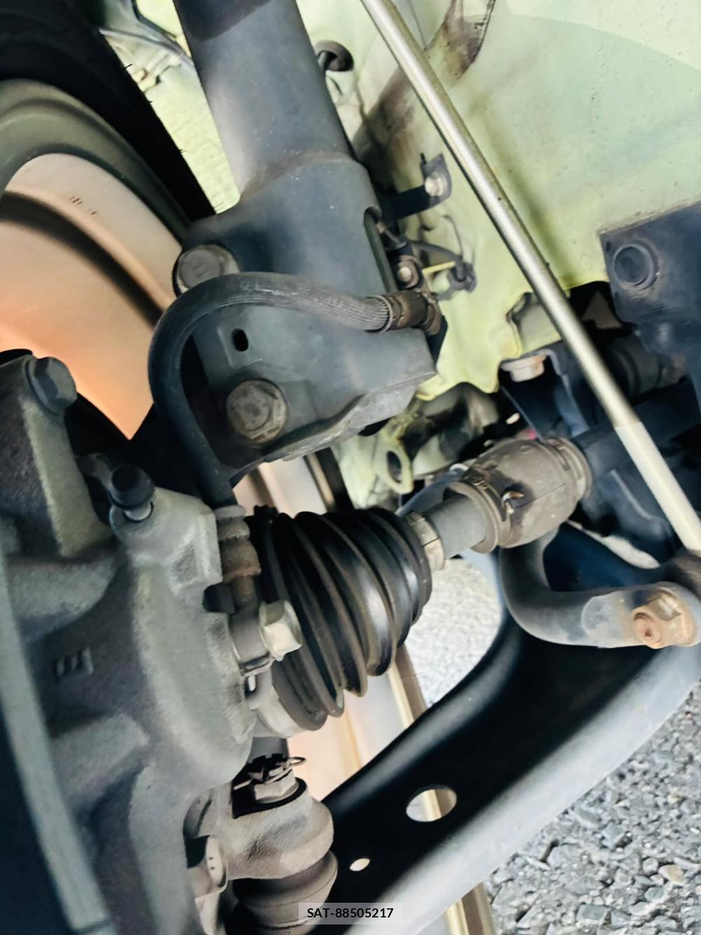 Toyota SIENTA 2019-07 8252487-32