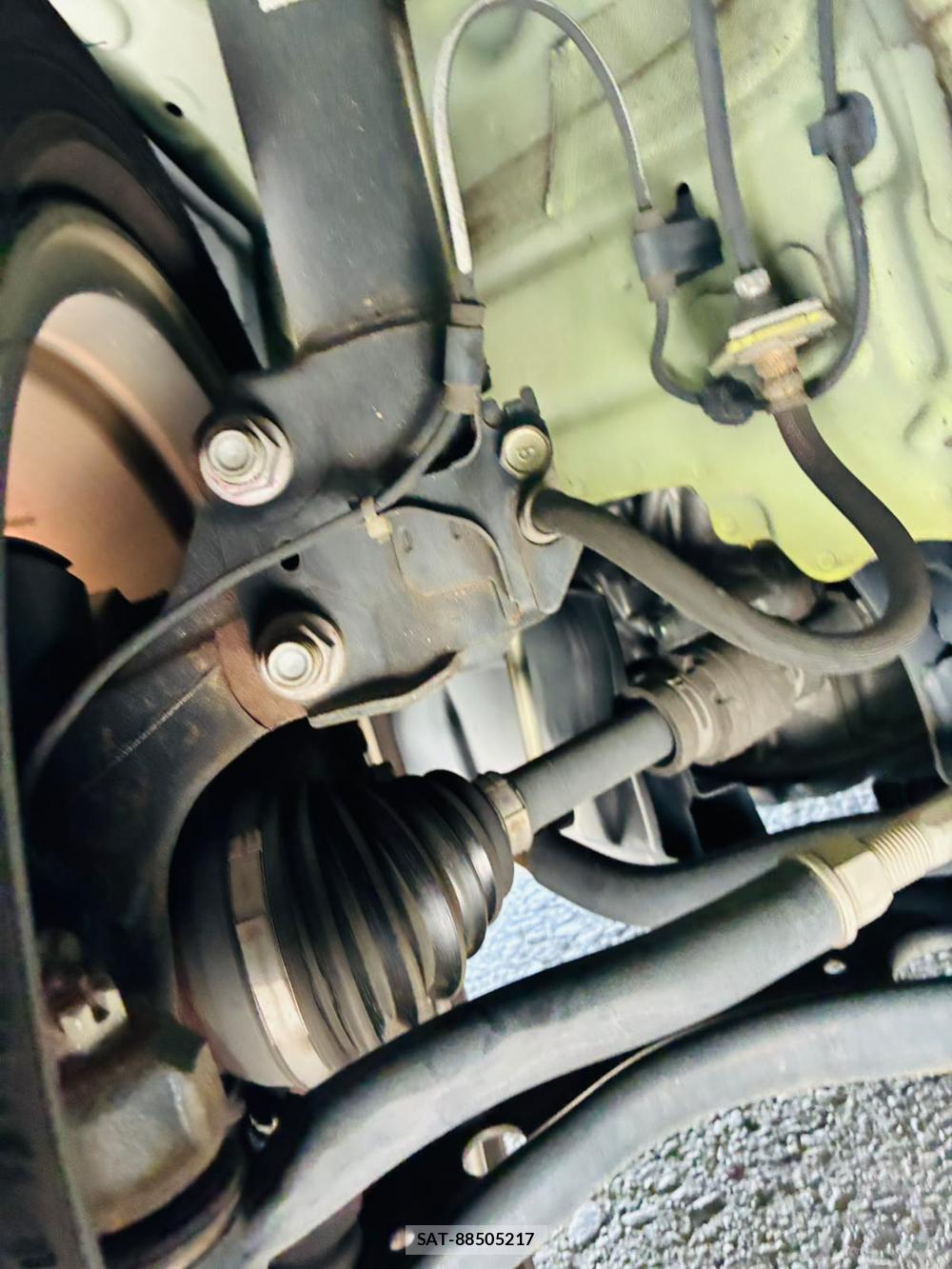 Toyota SIENTA 2019-07 8252487-33
