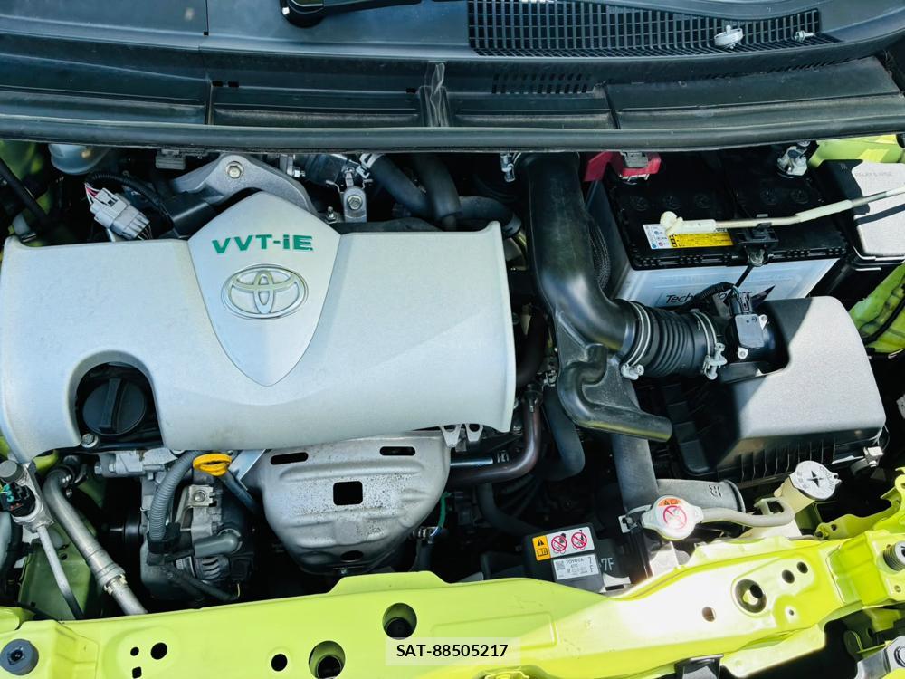 Toyota SIENTA 2019-07 8252487-37