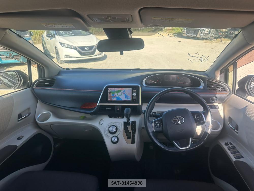 Toyota SIENTA 2016-01 7839247-12