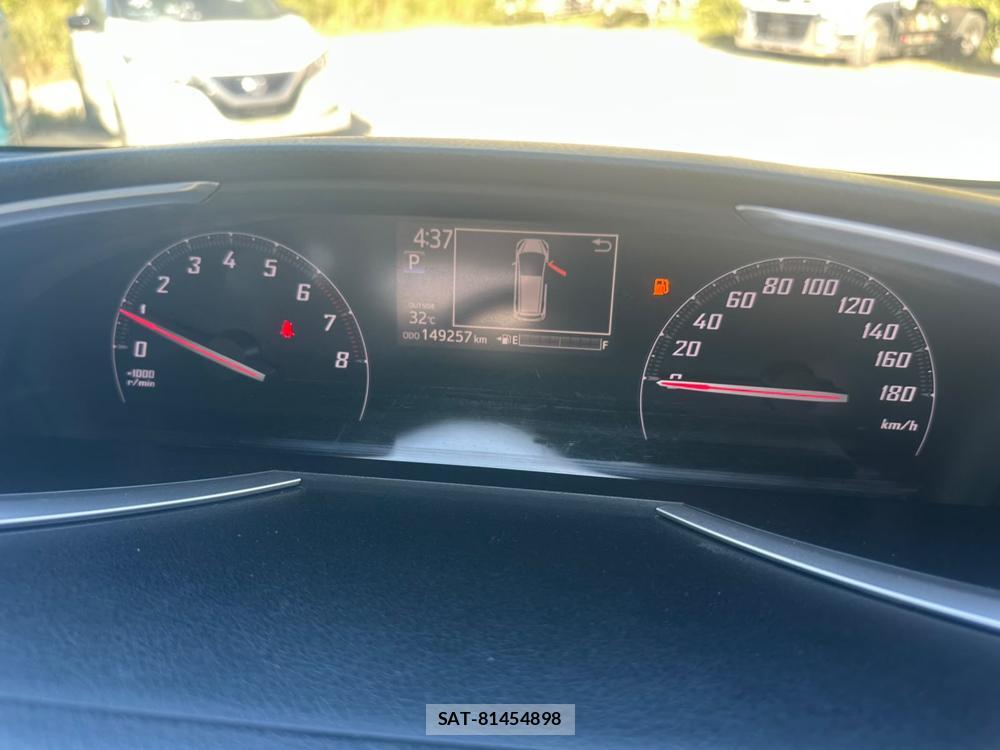 Toyota SIENTA 2016-01 7839247-14
