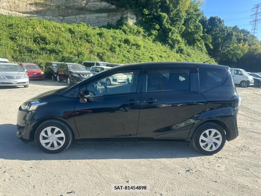 Toyota SIENTA 2016-01 7839247-1