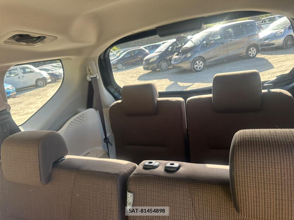 Toyota SIENTA 2016-01 7839247-22