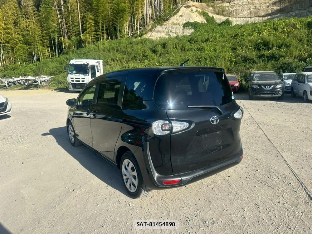 Toyota SIENTA 2016-01 7839247-2