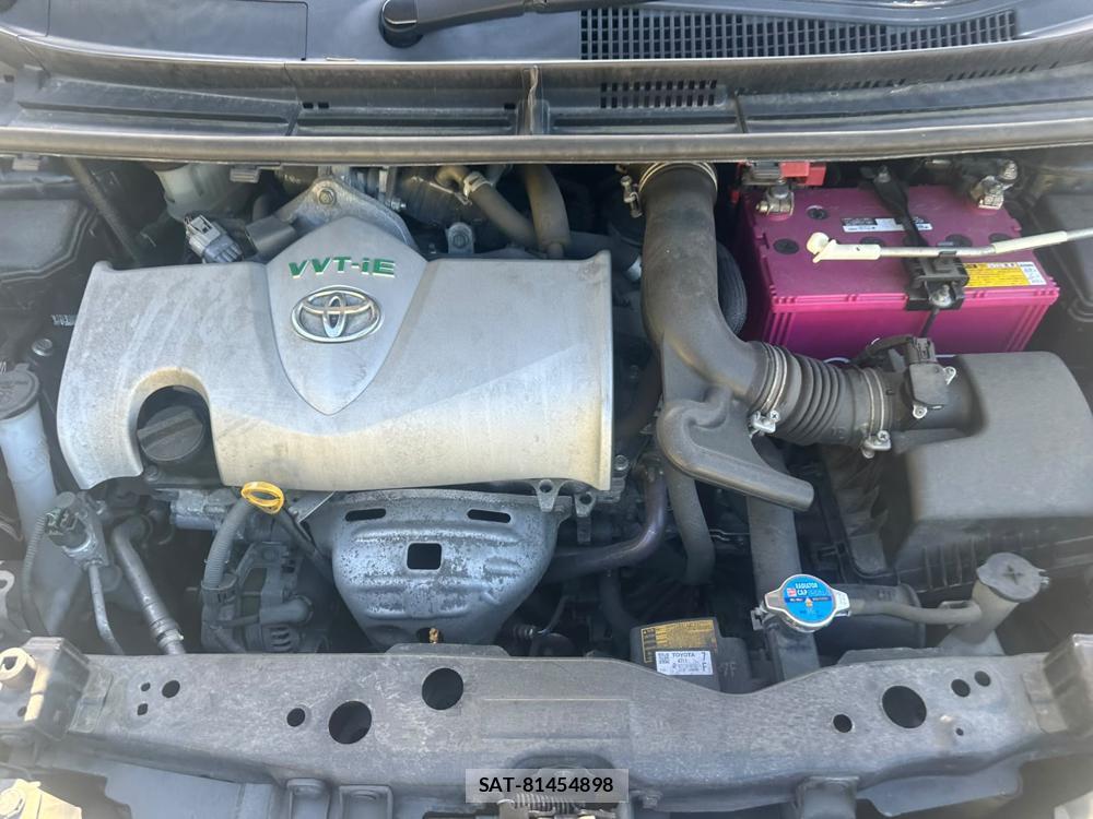 Toyota SIENTA 2016-01 7839247-37