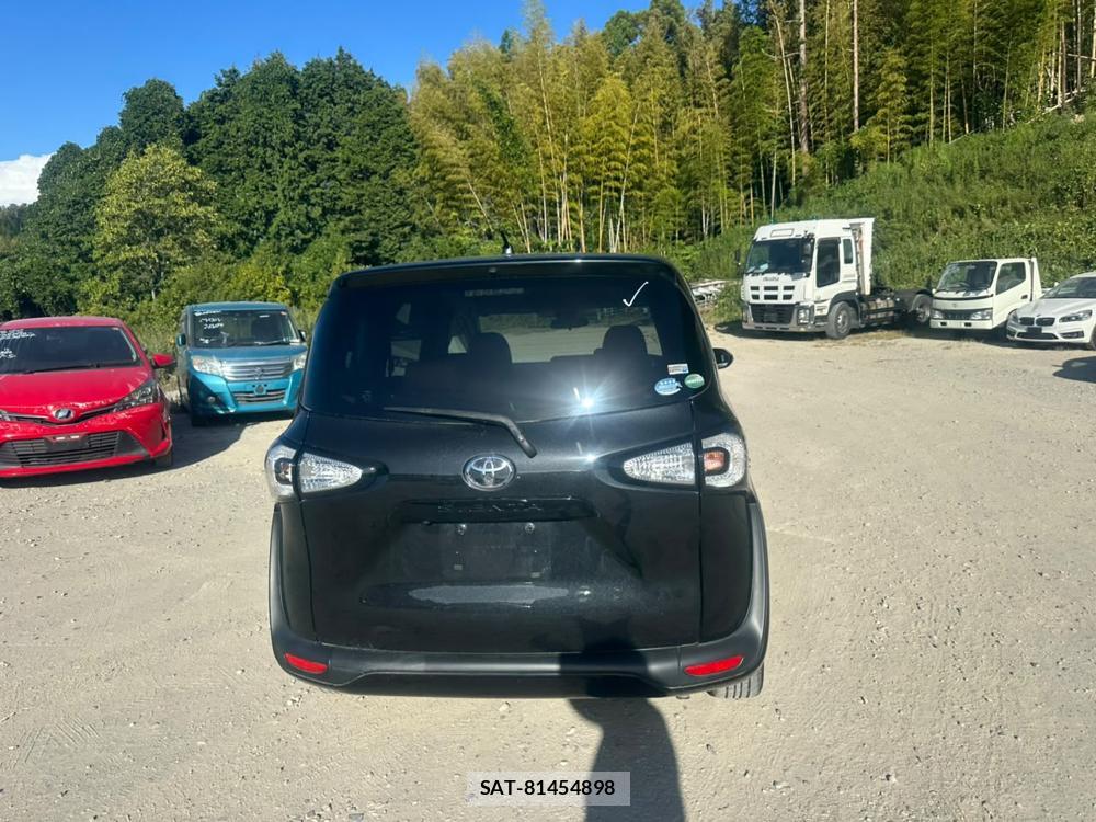 Toyota SIENTA 2016-01 7839247-3