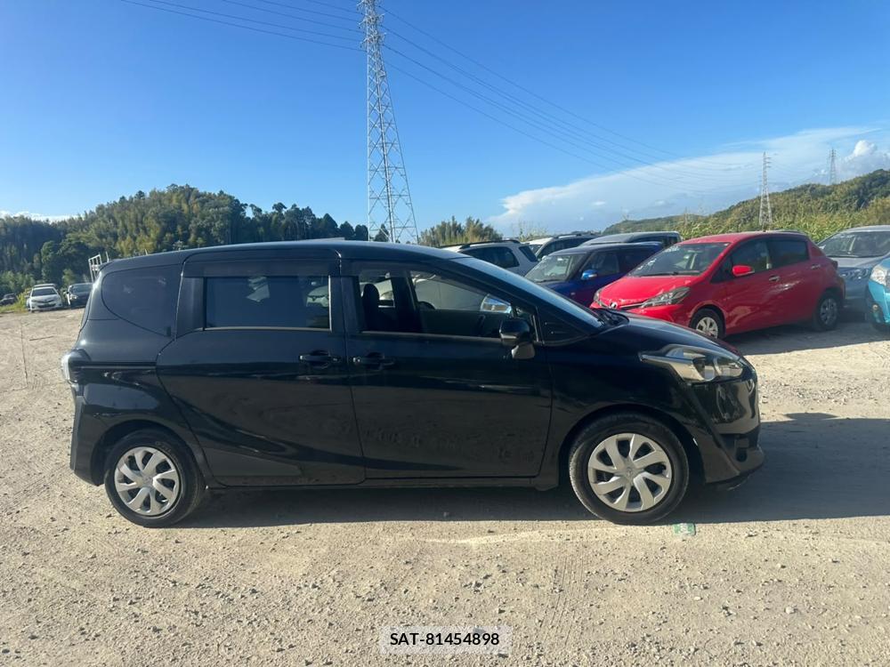 Toyota SIENTA 2016-01 7839247-5