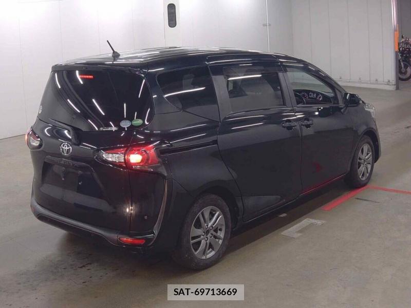 Toyota SIENTA 2020-05 8344475-1