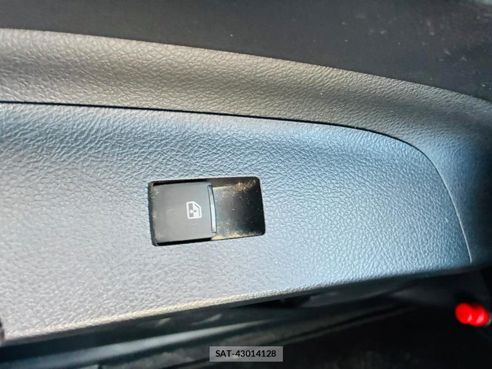 Toyota SIENTA 2019-07 8299085-22