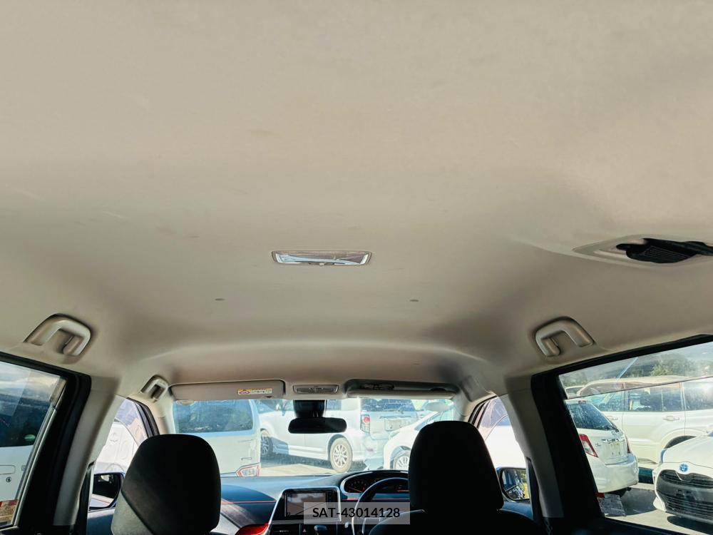 Toyota SIENTA 2019-07 8299085-23