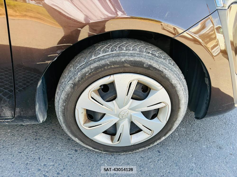 Toyota SIENTA 2019-07 8299085-27