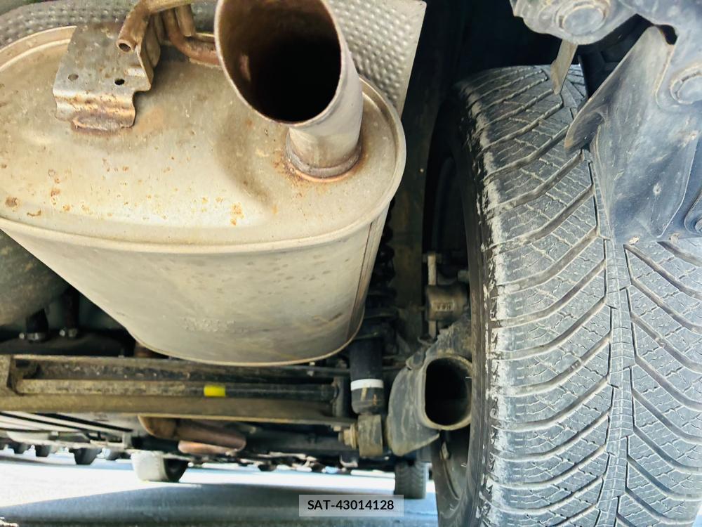 Toyota SIENTA 2019-07 8299085-35