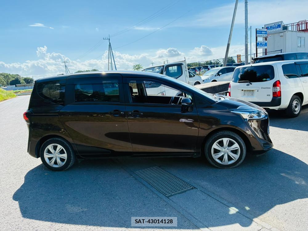 Toyota SIENTA 2019-07 8299085-5