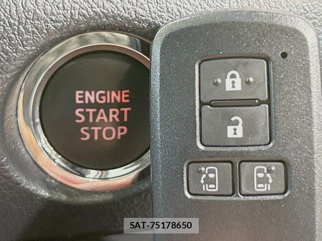 Toyota SIENTA 2019-01 8355596-6