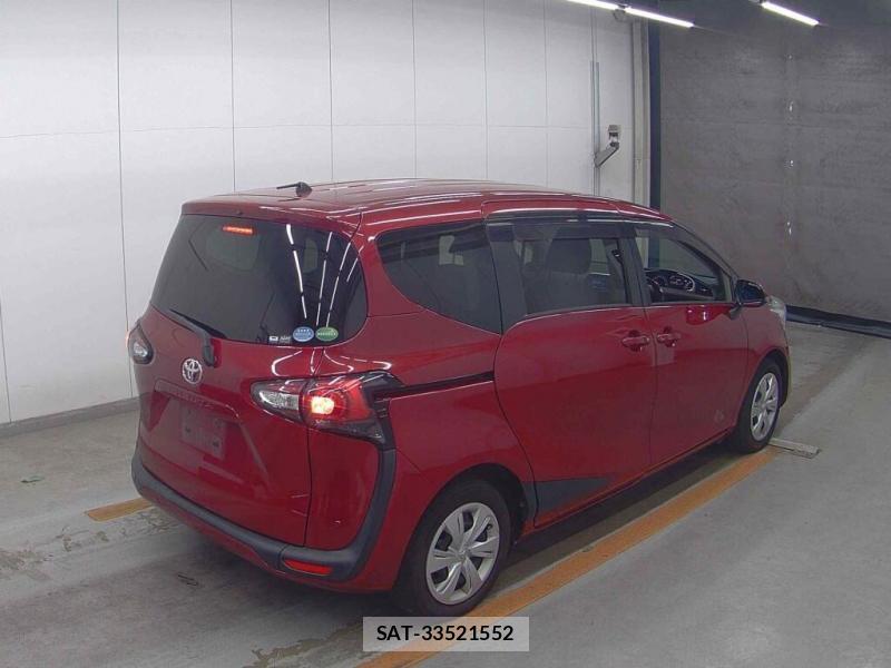 Toyota SIENTA 2019-09 8351498-1
