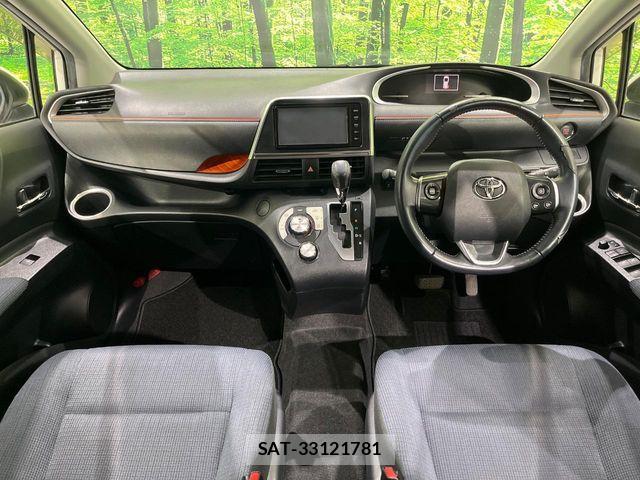 Toyota SIENTA 2016-02 8355598-1