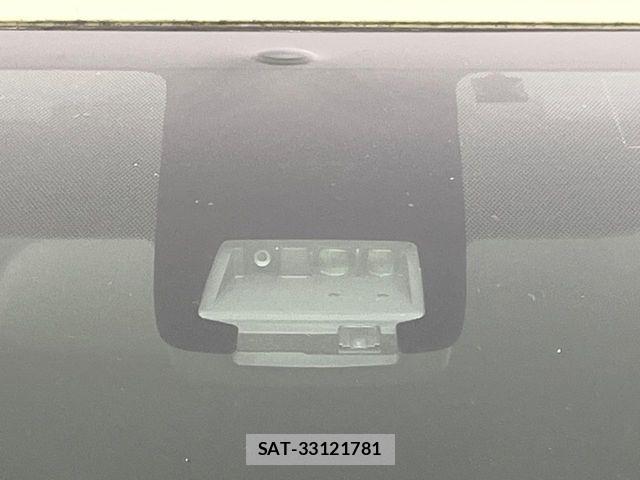 Toyota SIENTA 2016-02 8355598-7